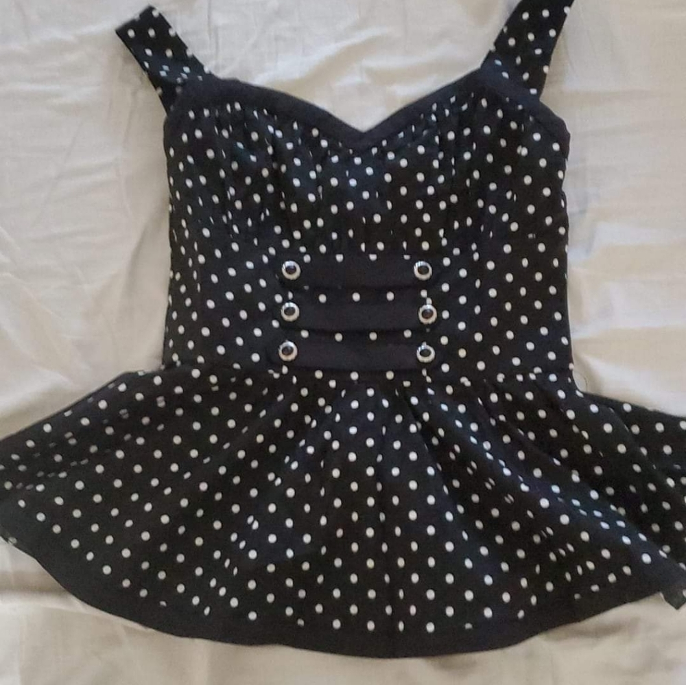 Pinup top